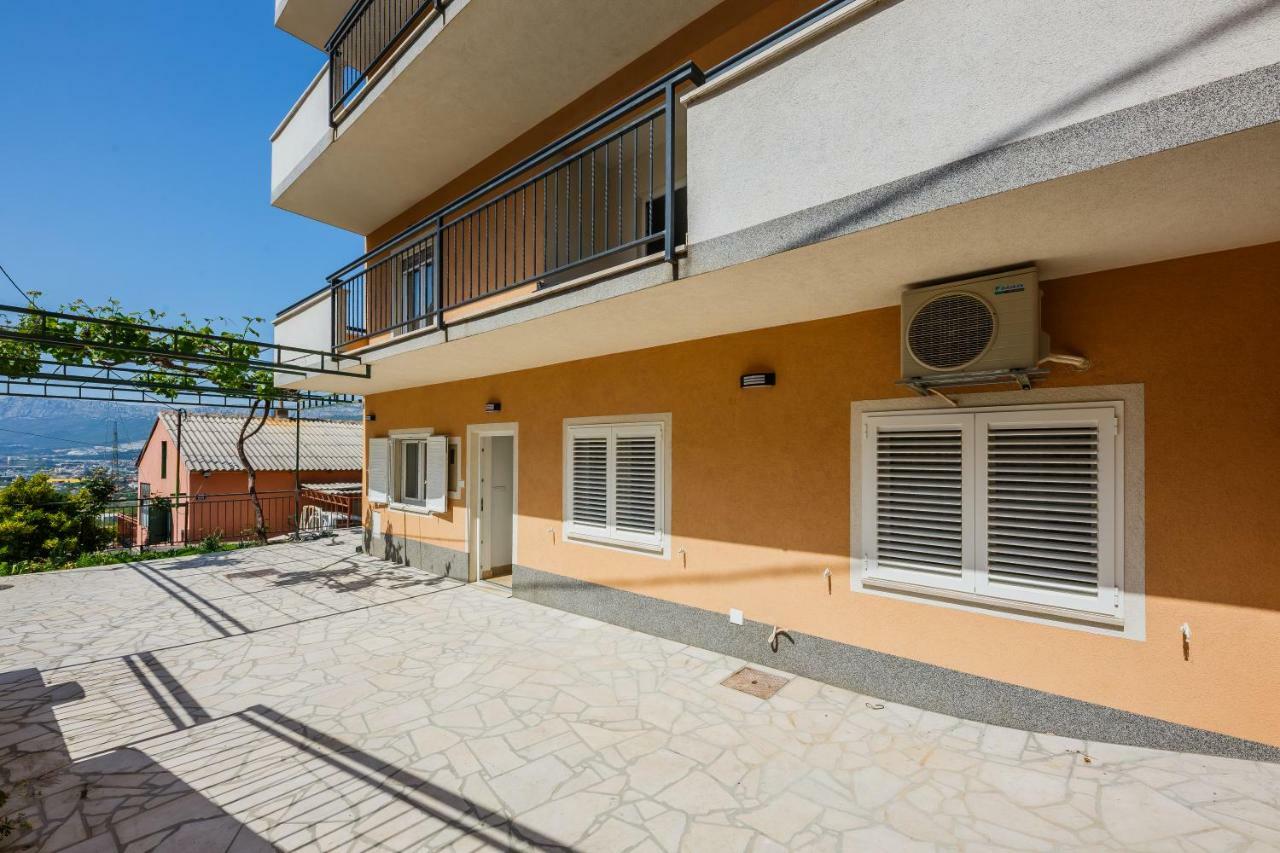 Apartments Selak Split Extérieur photo